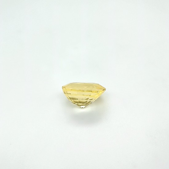 Yellow Sapphire (Pukhraj) 10.04 Ct